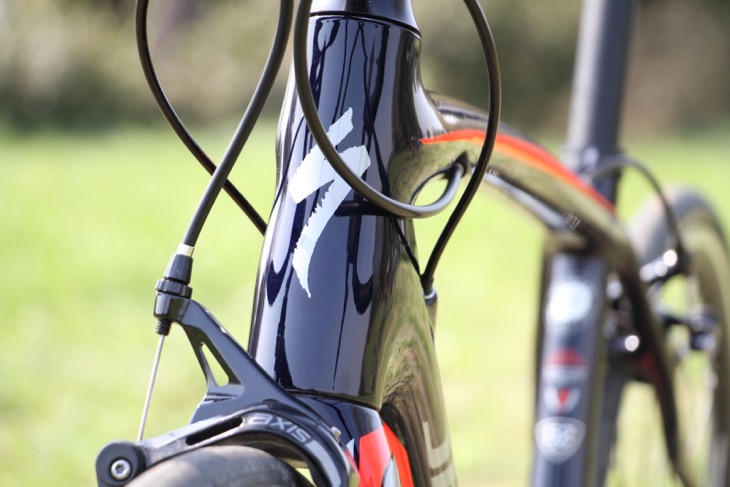 どこまでも走りたくなる優しさ」 20万円のRoubaix SL4に乗る